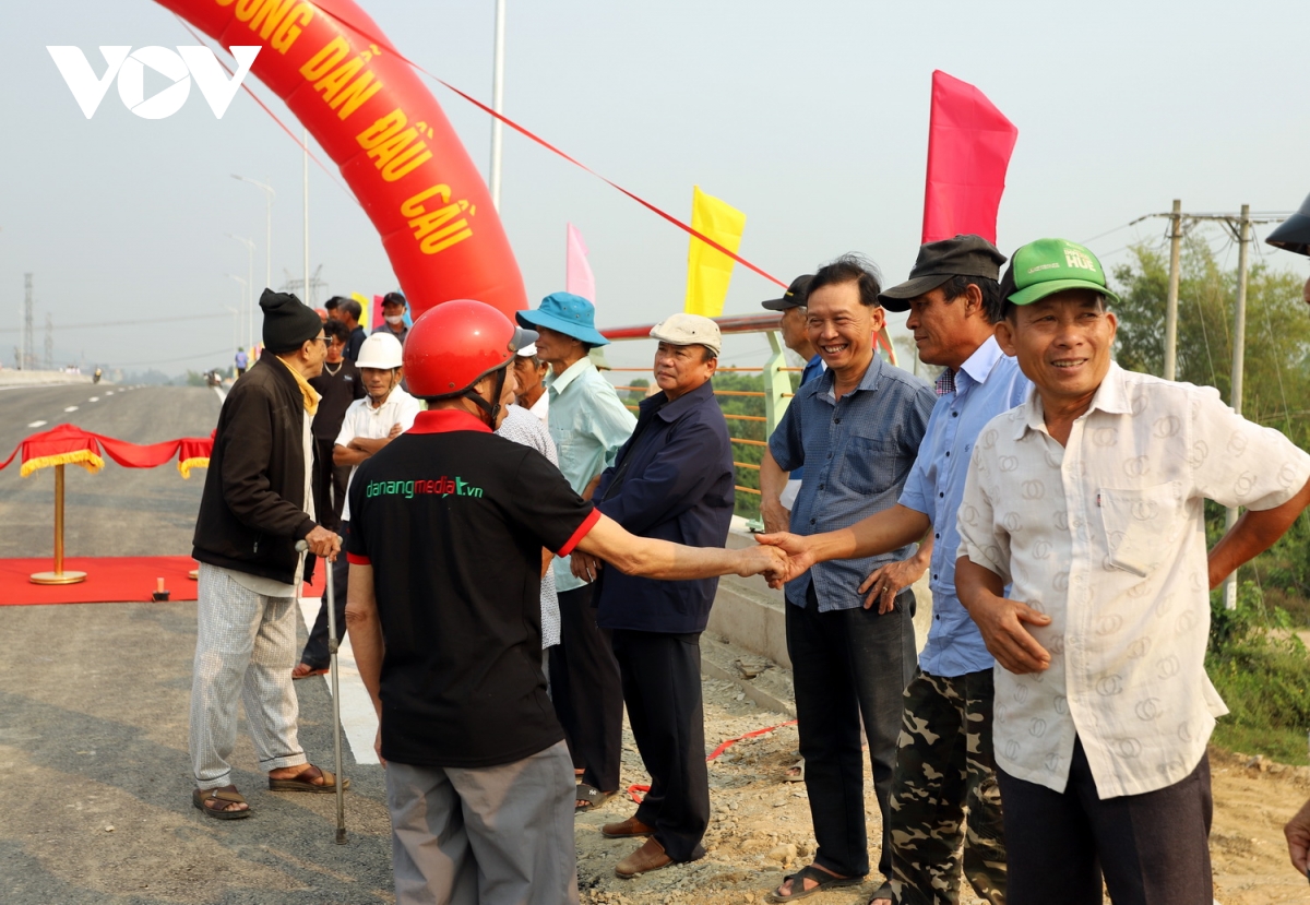 thông xe cầu quảng Đà, biểu tượng nghĩa tình, đoàn kết quảng nam-Đà nẵng hình ảnh 4 thong xe cau quang Da, bieu tuong nghia tinh, doan ket quang nam-Da nang hinh anh 4
