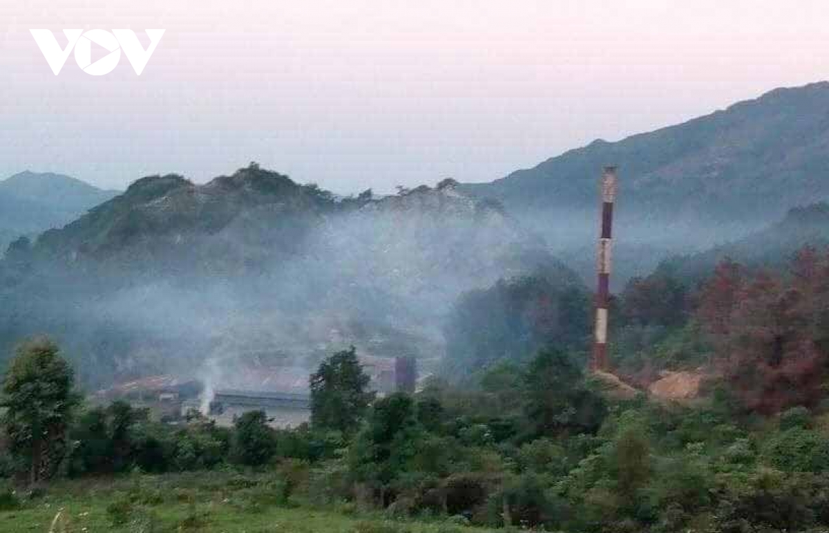 bắc kạn bắt phó giám đốc doanh nghiệp đổ chất thải trái phép ra môi trường hình ảnh 1 bac kan bat pho giam doc doanh nghiep do chat thai trai phep ra moi truong hinh anh 1