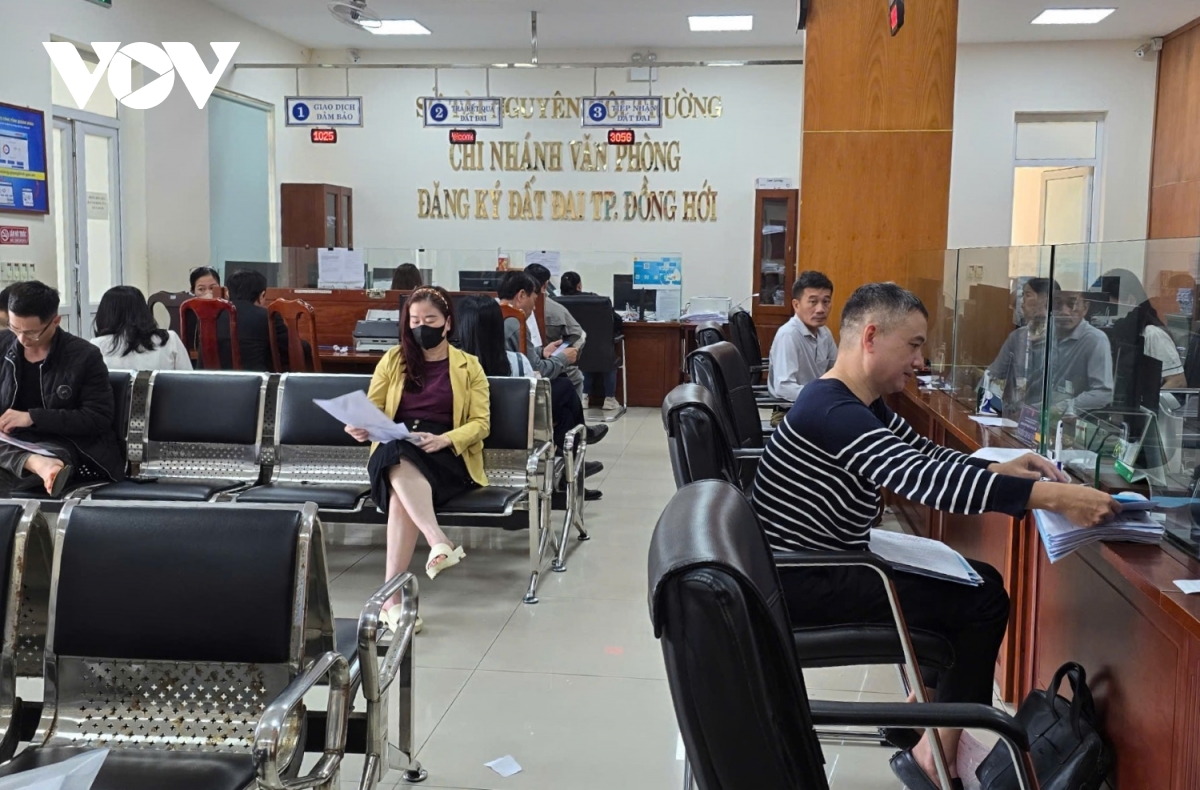 quảng bình giải quyết thủ tục cho nhiều trường hợp đăng ký kinh doanh dạy thêm hình ảnh 1 quang binh giai quyet thu tuc cho nhieu truong hop dang ky kinh doanh day them hinh anh 1