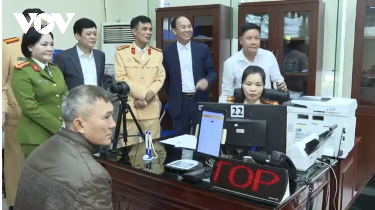 vận hành nhiệm vụ mới, công an thanh hóa không gián đoạn khi phục vụ nhân dân hình ảnh 1 van hanh nhiem vu moi, cong an thanh hoa khong gian doan khi phuc vu nhan dan hinh anh 1