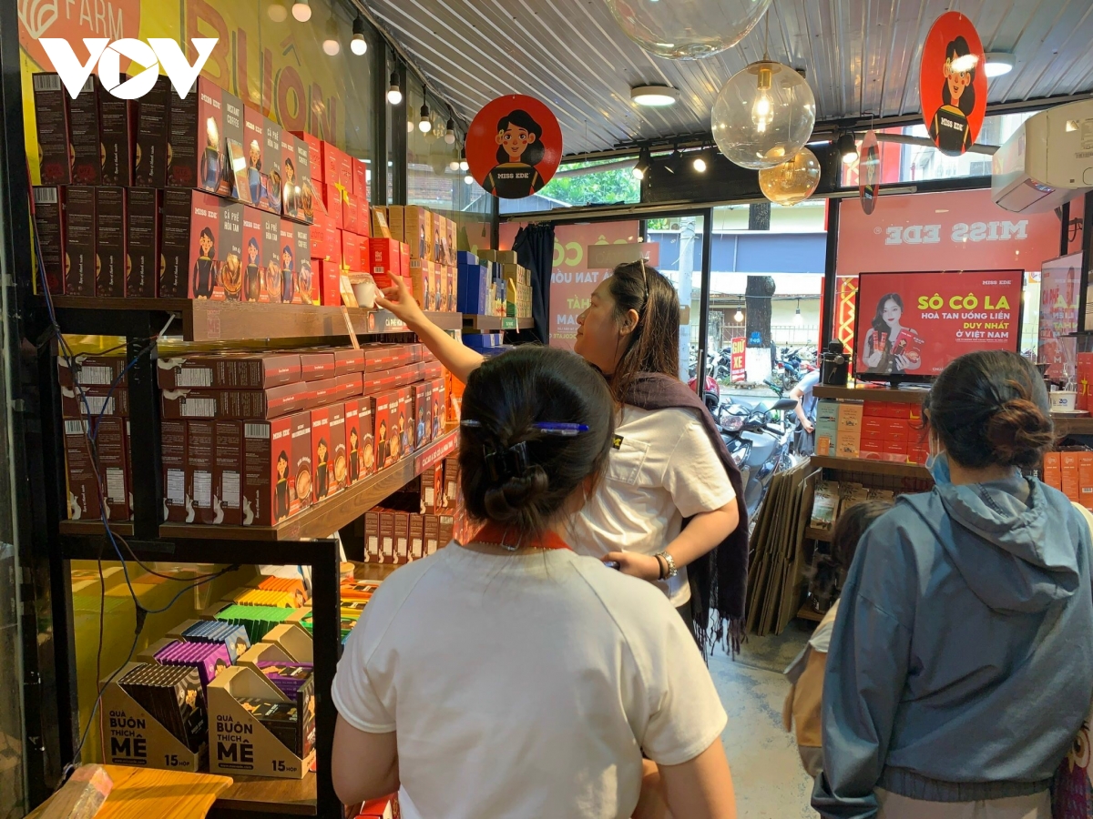 Ô la la cà phê miễn phí tại lễ hội buôn ma thuột hình ảnh 2 O la la ca phe mien phi tai le hoi buon ma thuot hinh anh 2