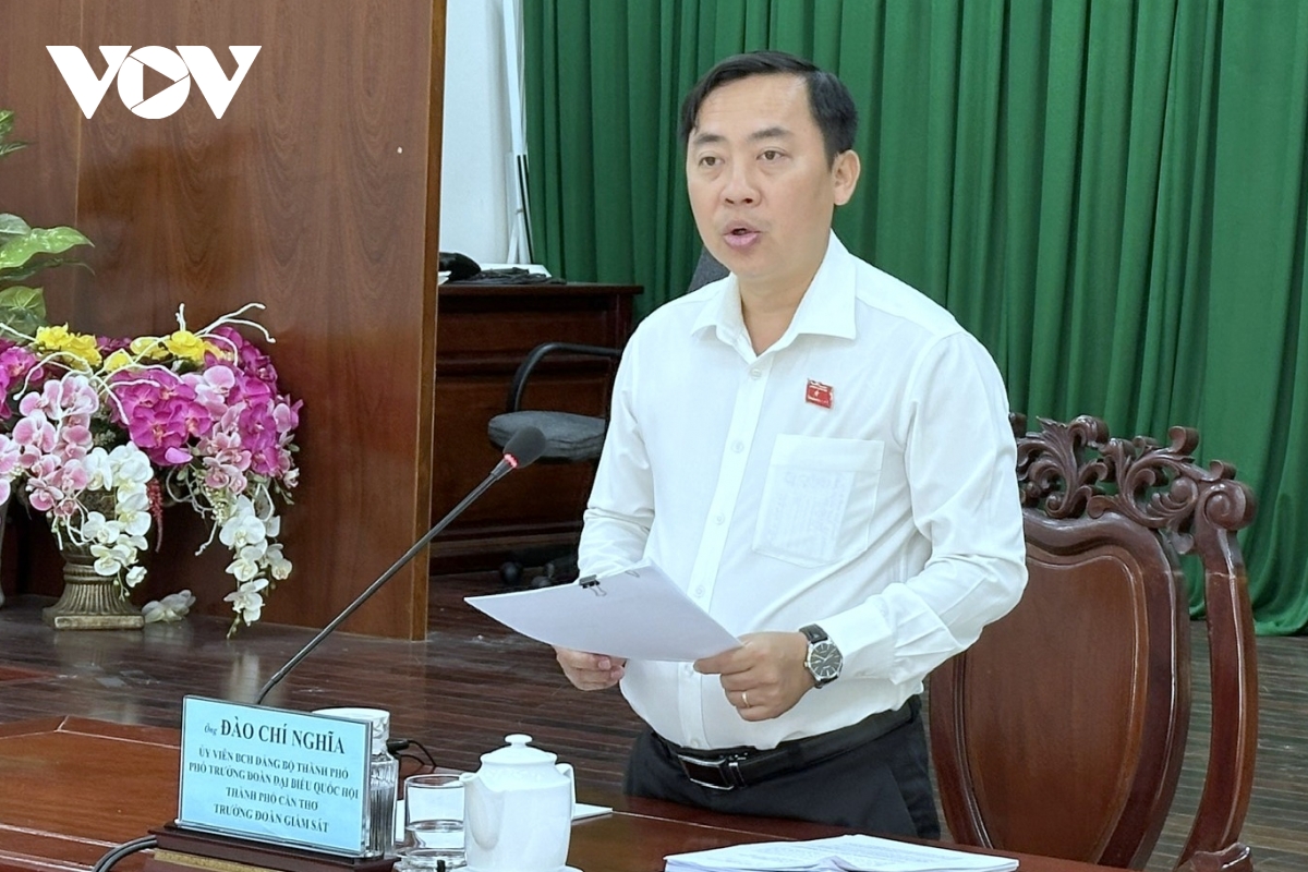 gan 1.200 can bo o can tho nghi viec trong 4 nam qua hinh anh 1