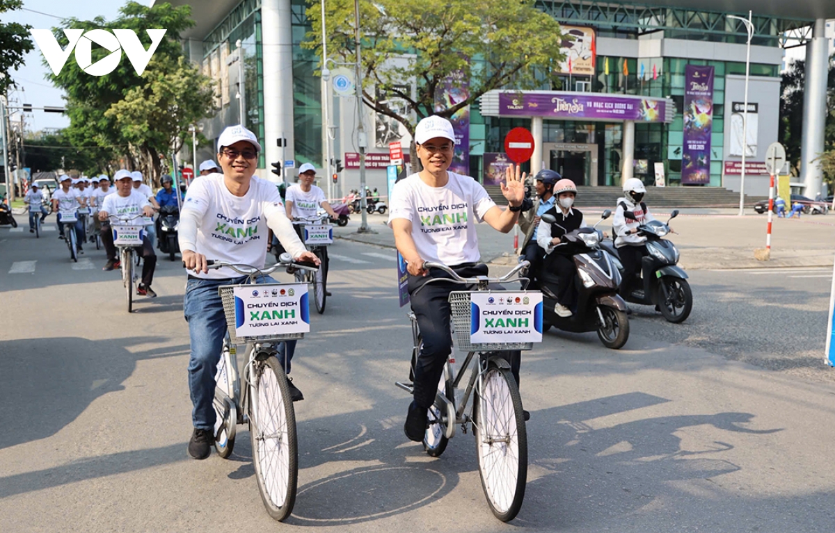 Đạp xe hưởng ứng giờ trái đất 2025 ở Đà nẵng hình ảnh 3 Dap xe huong ung gio trai dat 2025 o Da nang hinh anh 3