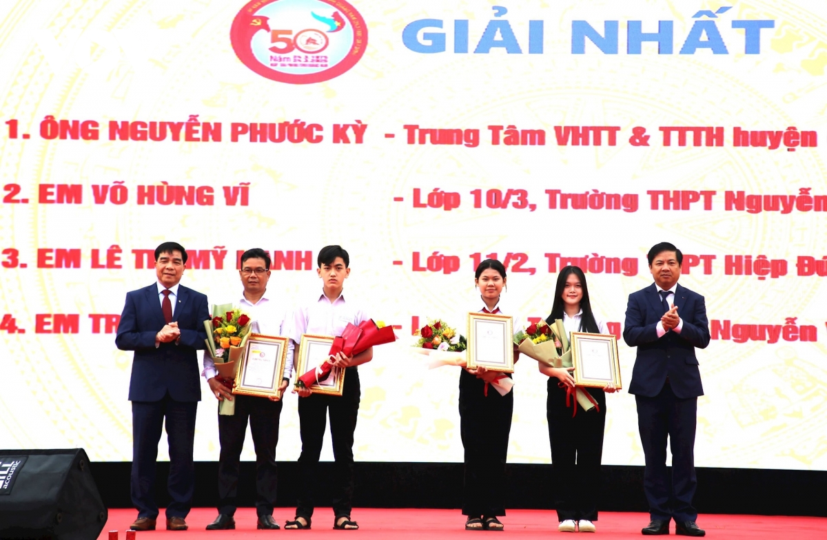 triển lãm, trưng bày các thành tựu kinh tế - xã hội quảng nam sau 50 năm giải phóng hình ảnh 12 trien lam, trung bay cac thanh tuu kinh te - xa hoi quang nam sau 50 nam giai phong hinh anh 12