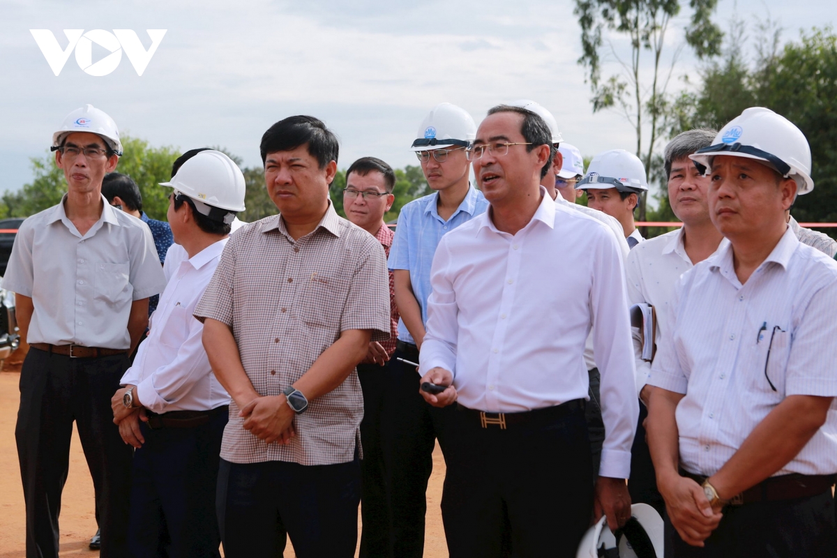 nhiều dự án ở quảng nam chậm tiến độ do thiếu vật liệu xây dựng hình ảnh 4 nhieu du an o quang nam cham tien do do thieu vat lieu xay dung hinh anh 4