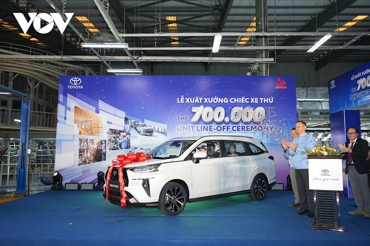 toyota can moc 700.000 xe xuat xuong truoc them ky niem 30 nam co mat tai viet nam hinh anh 1