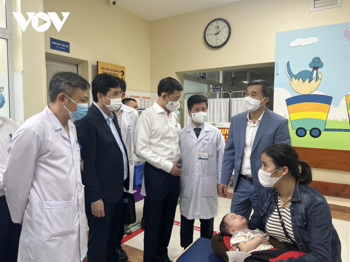 gia tăng trẻ mắc sởi do chủ quan không tiêm phòng hình ảnh 1 gia tang tre mac soi do chu quan khong tiem phong hinh anh 1