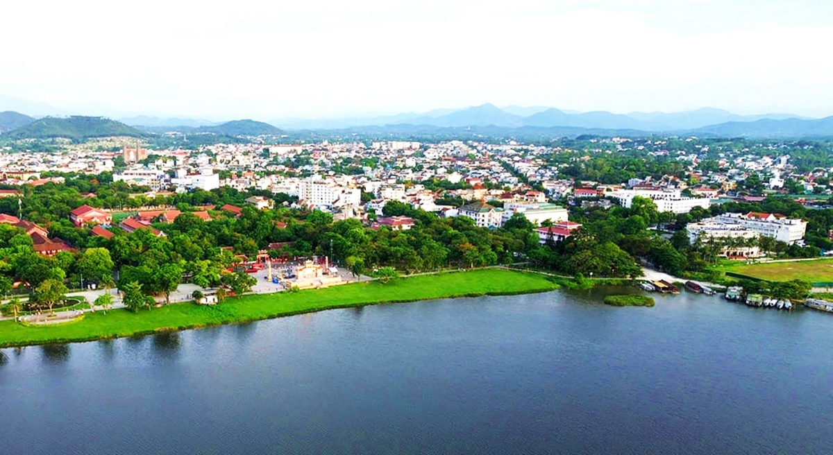 thu hut du khach den thanh pho di san hue hinh anh 1