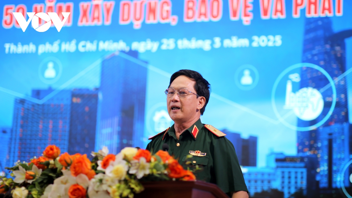 tp.hcm không chỉ là nơi khởi xướng đổi mới mà luôn giữ vững vai trò đầu tàu hình ảnh 2 tp.hcm khong chi la noi khoi xuong doi moi ma luon giu vung vai tro dau tau hinh anh 2