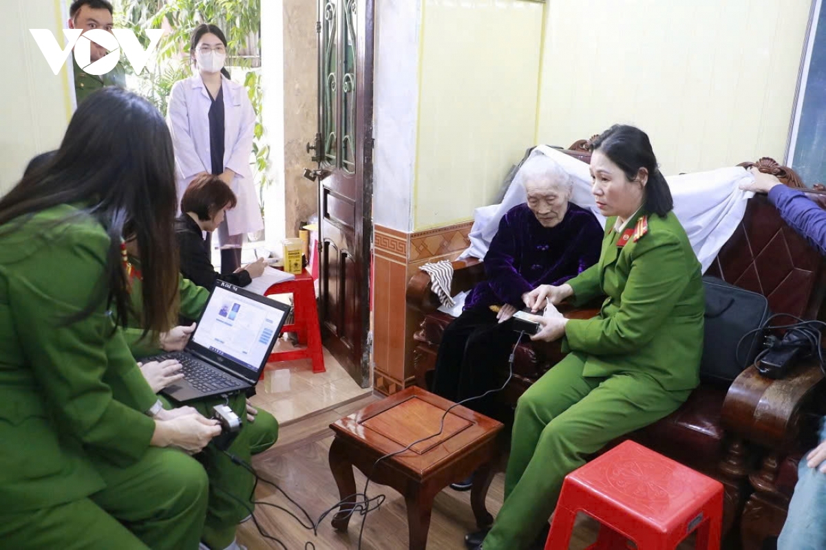 Nghệ An tổ chức 5 điểm thu nhận mẫu ADN cho thân nhân liệt sĩ chưa xác định danh tính