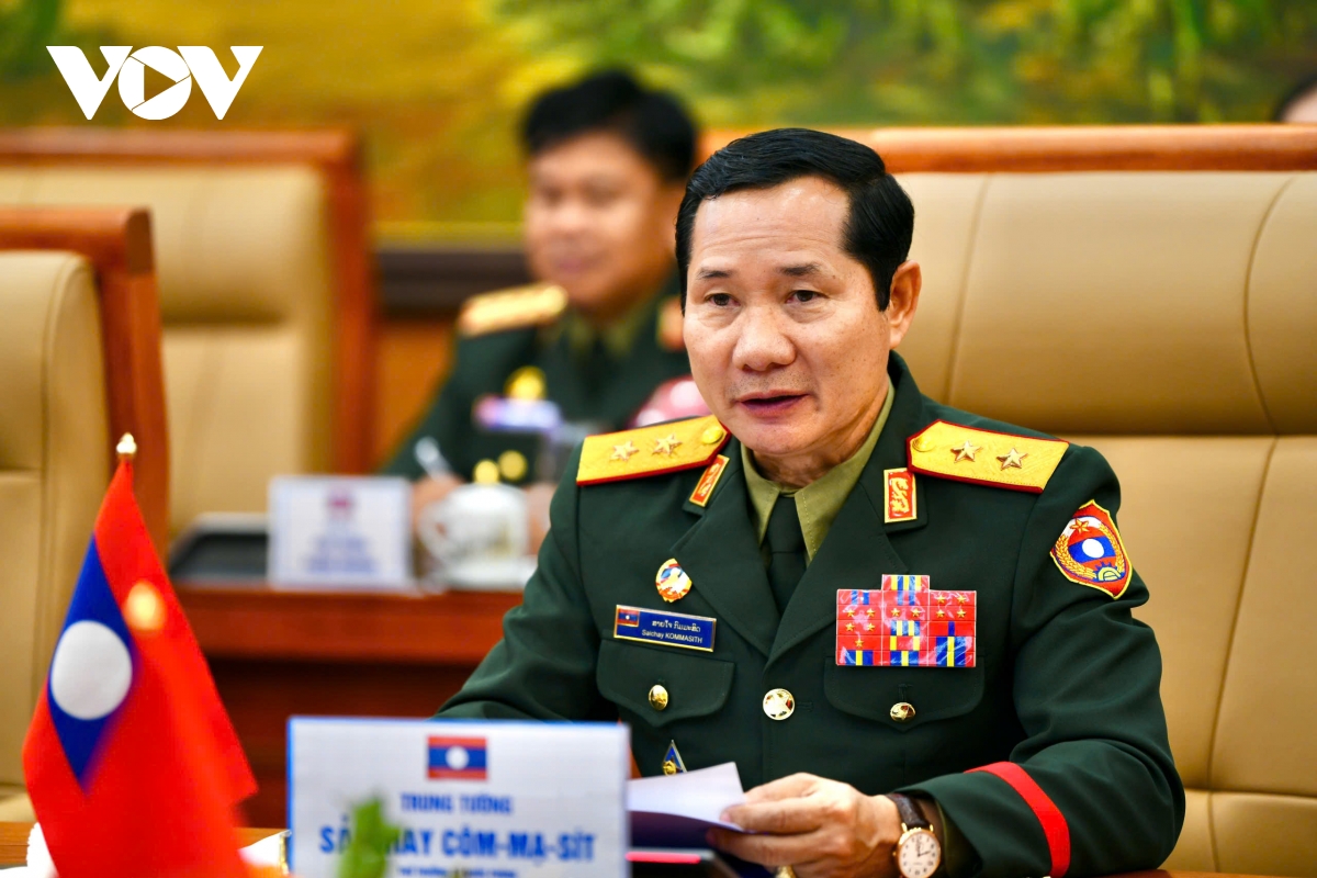tân tổng tham mưu trưởng quân đội nhân dân lào thăm chính thức việt nam hình ảnh 6 tan tong tham muu truong quan doi nhan dan lao tham chinh thuc viet nam hinh anh 6