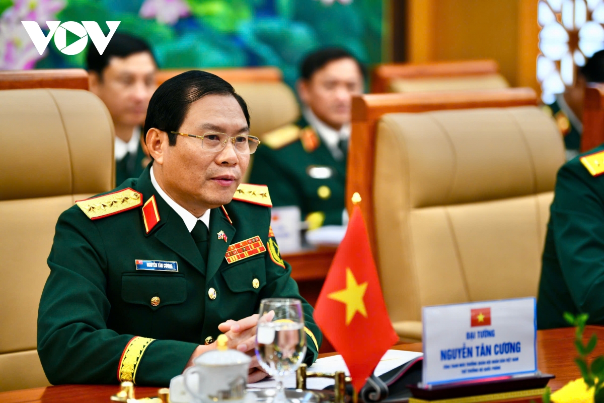 tân tổng tham mưu trưởng quân đội nhân dân lào thăm chính thức việt nam hình ảnh 5 tan tong tham muu truong quan doi nhan dan lao tham chinh thuc viet nam hinh anh 5