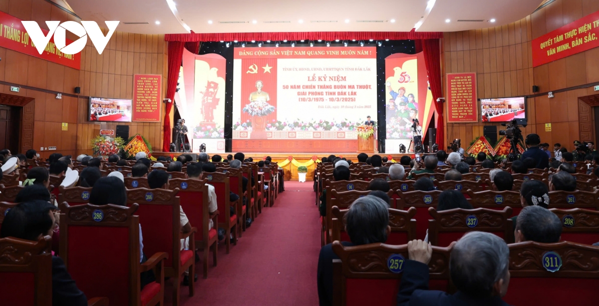 Đắk lắk long trọng tổ chức lễ kỷ niệm 50 năm chiến thắng buôn ma thuột hình ảnh 1 Dak lak long trong to chuc le ky niem 50 nam chien thang buon ma thuot hinh anh 1