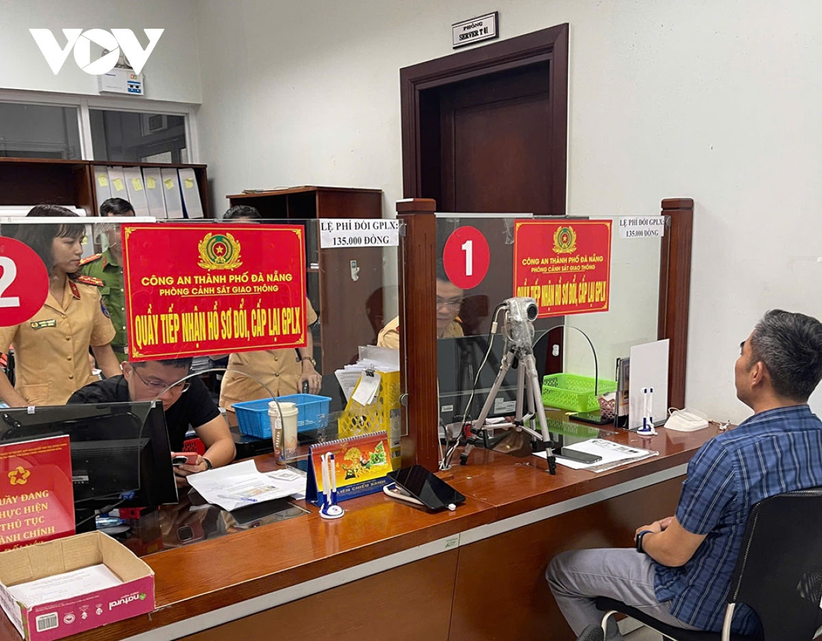 giải thể công an cấp huyện ở Đà nẵng các hoạt động không bị ngắt quãng hình ảnh 4 giai the cong an cap huyen o Da nang cac hoat dong khong bi ngat quang hinh anh 4