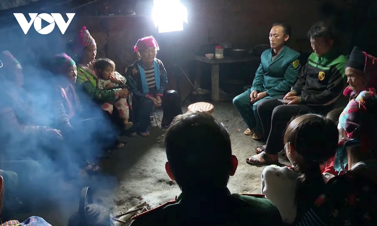 niềm vui trong những căn nhà mới của hộ nghèo nơi biên giới lai châu hình ảnh 4 niem vui trong nhung can nha moi cua ho ngheo noi bien gioi lai chau hinh anh 4