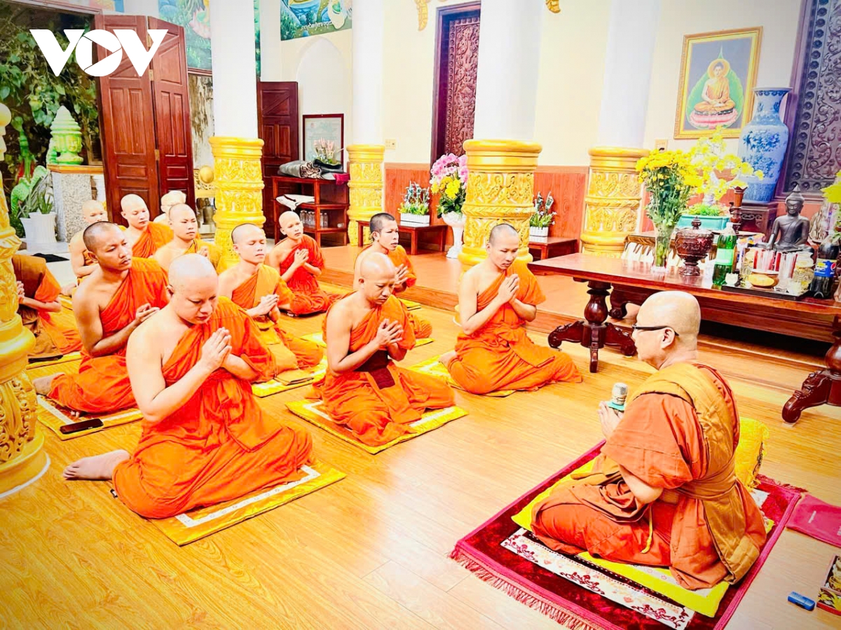 chuyện bảo tồn kinh sách cổ khmer khắc trên lá hơn trăm năm tuổi hình ảnh 6 chuyen bao ton kinh sach co khmer khac tren la hon tram nam tuoi hinh anh 6