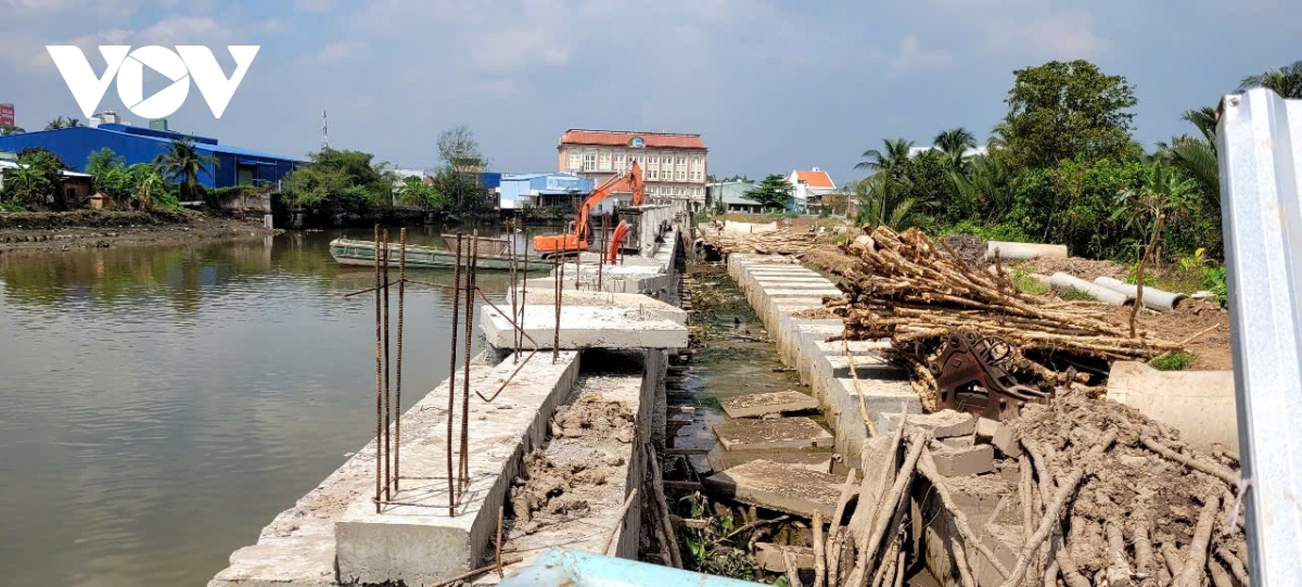 Dự án Đường dọc hai bờ sông Bảo Định (Tiền Giang) nhà thầu 