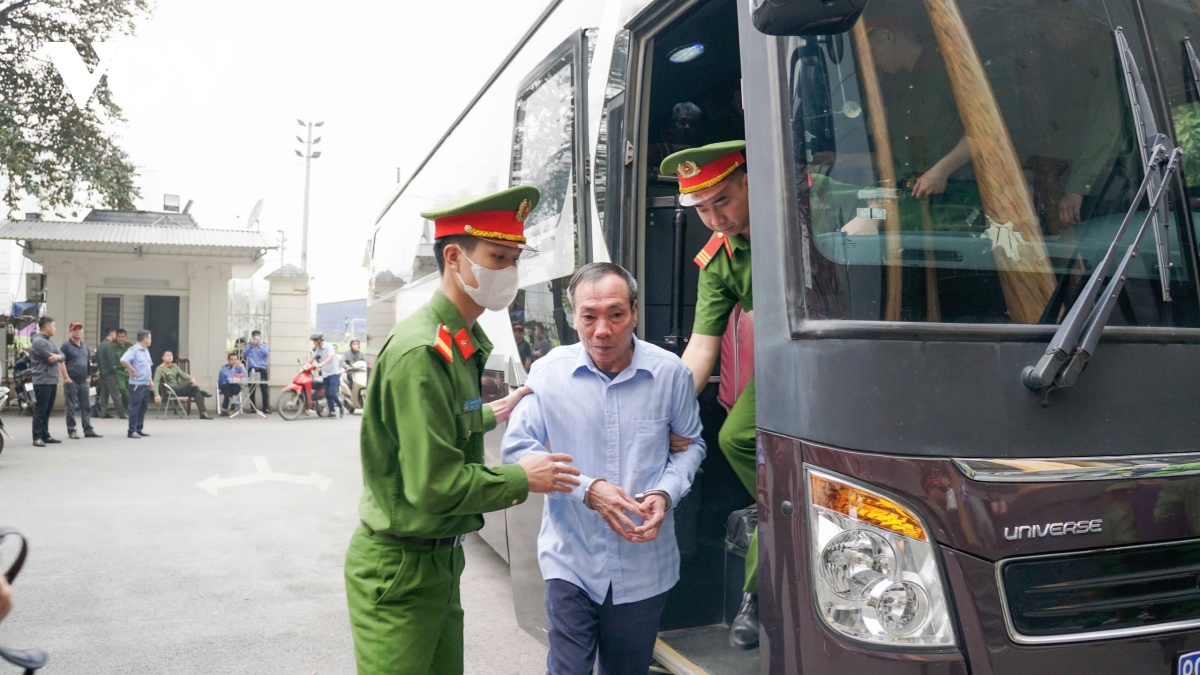 xét xử phúc thẩm vụ án flc bị cáo trịnh văn quyết vắng mặt hình ảnh 1 xet xu phuc tham vu an flc bi cao trinh van quyet vang mat hinh anh 1
