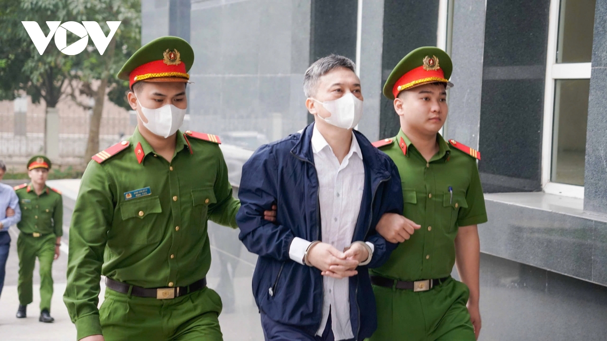 xét xử phúc thẩm vụ án flc bị cáo trịnh văn quyết vắng mặt hình ảnh 10 xet xu phuc tham vu an flc bi cao trinh van quyet vang mat hinh anh 10