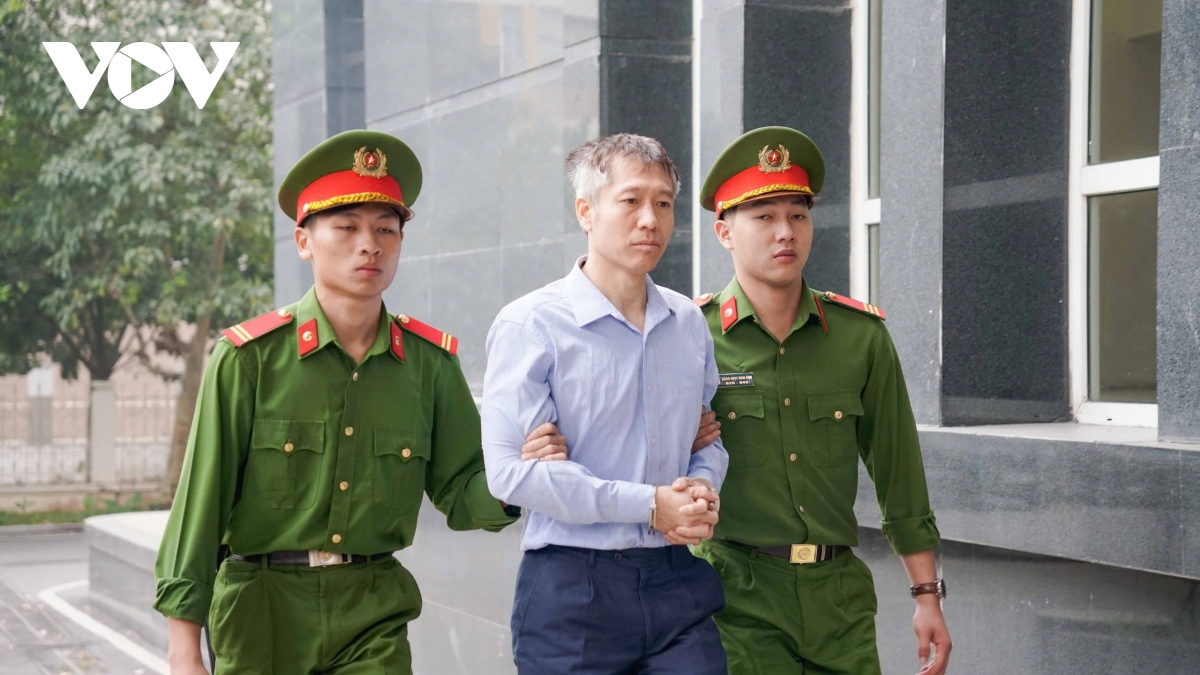 xét xử phúc thẩm vụ án flc bị cáo trịnh văn quyết vắng mặt hình ảnh 4 xet xu phuc tham vu an flc bi cao trinh van quyet vang mat hinh anh 4
