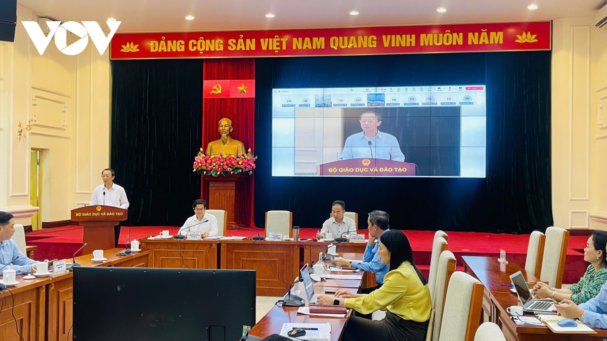 dạy thêm học thêm không đánh trống bỏ dùi , trả lại tuổi thơ cho học sinh hình ảnh 1 day them hoc them khong danh trong bo dui , tra lai tuoi tho cho hoc sinh hinh anh 1