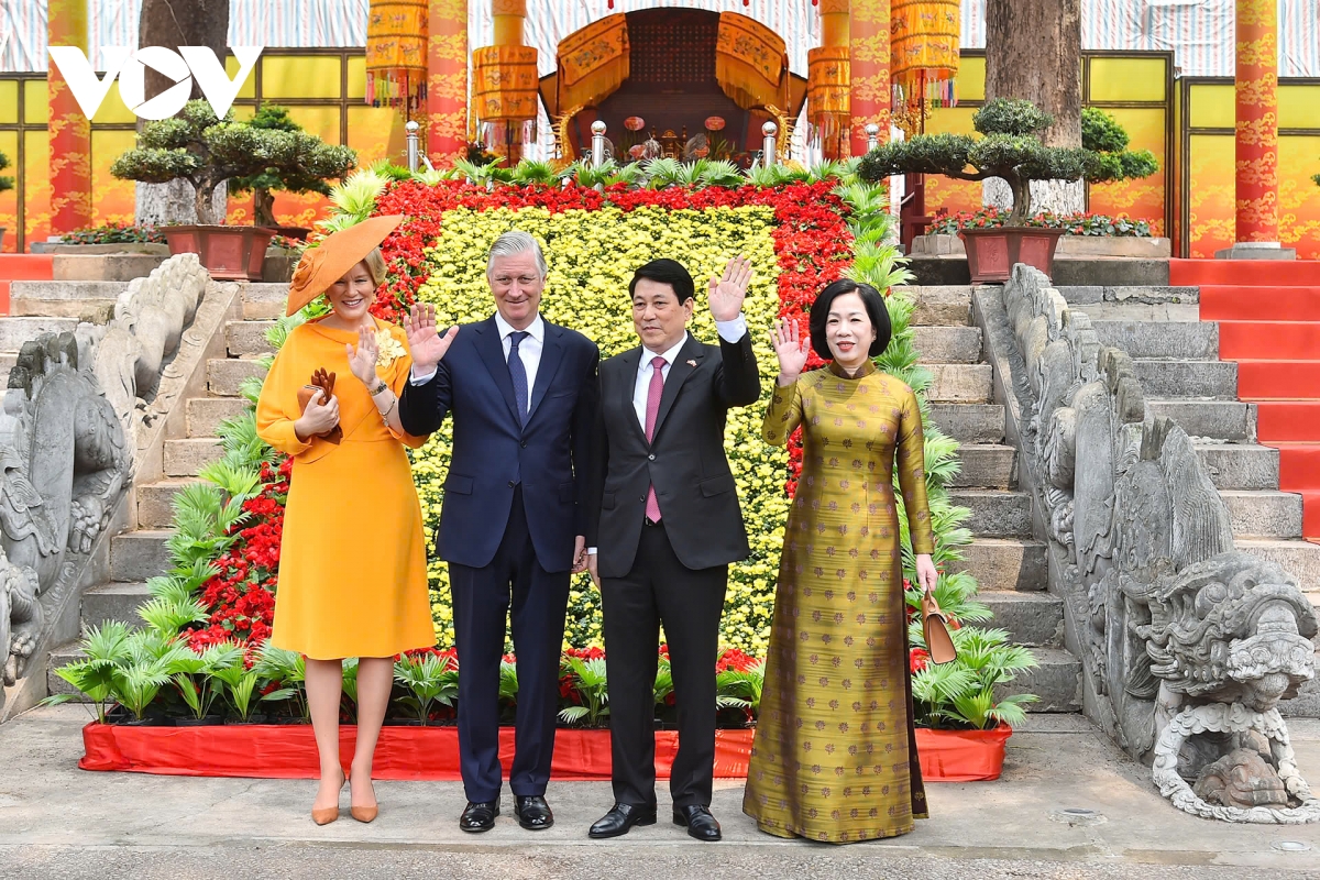 chủ tịch nước lương cường và nhà vua bỉ philippe tham quan hoàng thành thăng long hình ảnh 3 chu tich nuoc luong cuong va nha vua bi philippe tham quan hoang thanh thang long hinh anh 3