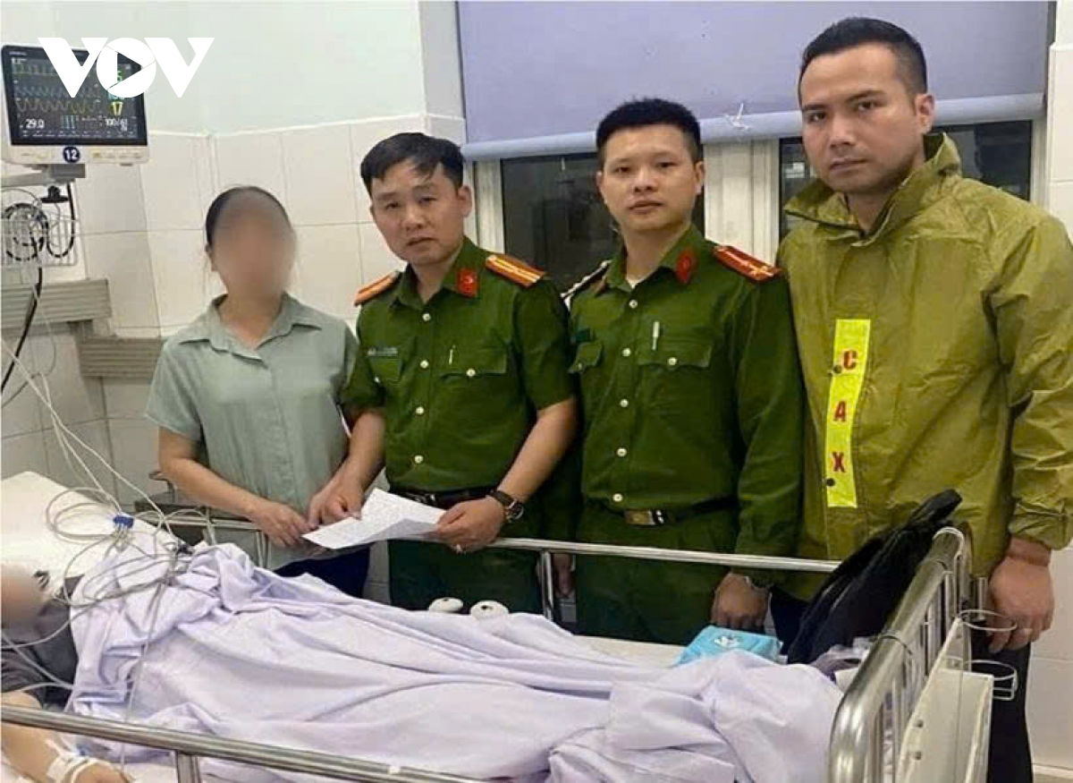 cứu sống bé gái 15 tuổi nhảy xuống biển, nghi tự tử hình ảnh 1 cuu song be gai 15 tuoi nhay xuong bien, nghi tu tu hinh anh 1