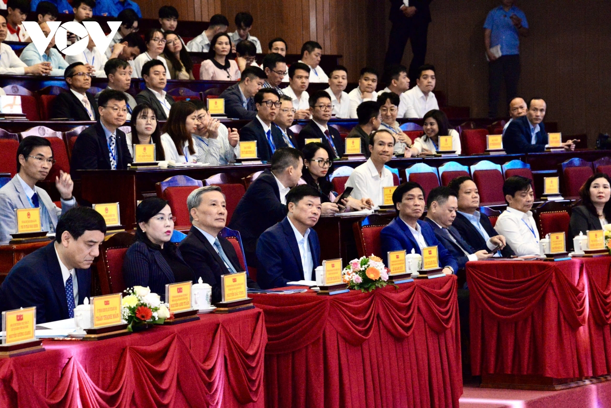 chủ tịch quốc hội tỉnh bắc ninh cần hỗ trợ doanh nghiệp chuyển đổi số hình ảnh 3 chu tich quoc hoi tinh bac ninh can ho tro doanh nghiep chuyen doi so hinh anh 3
