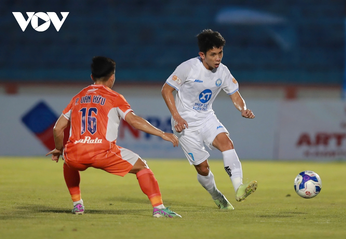 kết quả v-league hôm nay 20 4 nam Định hòa Đà nẵng, bị hà nội fc áp sát hình ảnh 8 ket qua v-league hom nay 20 4 nam Dinh hoa Da nang, bi ha noi fc ap sat hinh anh 8