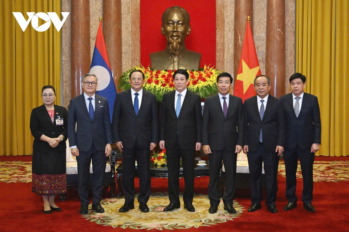 chủ tịch nước lương cường tiếp thủ tướng lào sonexay siphandone hình ảnh 4 chu tich nuoc luong cuong tiep thu tuong lao sonexay siphandone hinh anh 4