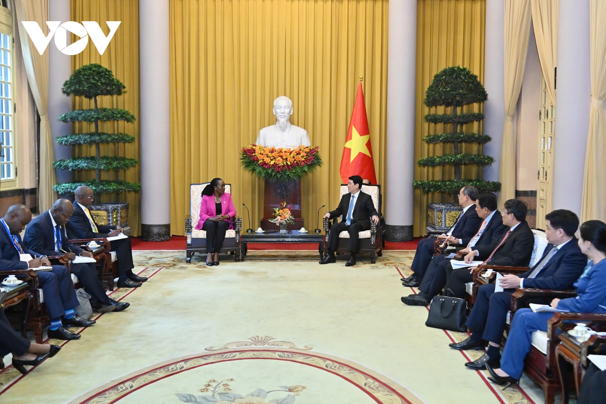 chủ tịch nước lương cường tiếp bộ trưởng quốc phòng kenya soipan tuya hình ảnh 4 chu tich nuoc luong cuong tiep bo truong quoc phong kenya soipan tuya hinh anh 4