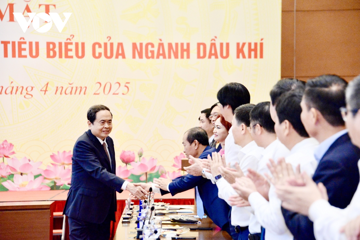 chu tich quoc hoi nganh dau khi phat huy truyen thong cua nguoi di tim lua hinh anh 5