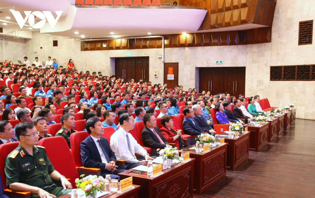 mỗi doanh nghiệp phải thực sự xem người lao động là tài sản quý giá nhất hình ảnh 1 moi doanh nghiep phai thuc su xem nguoi lao dong la tai san quy gia nhat hinh anh 1