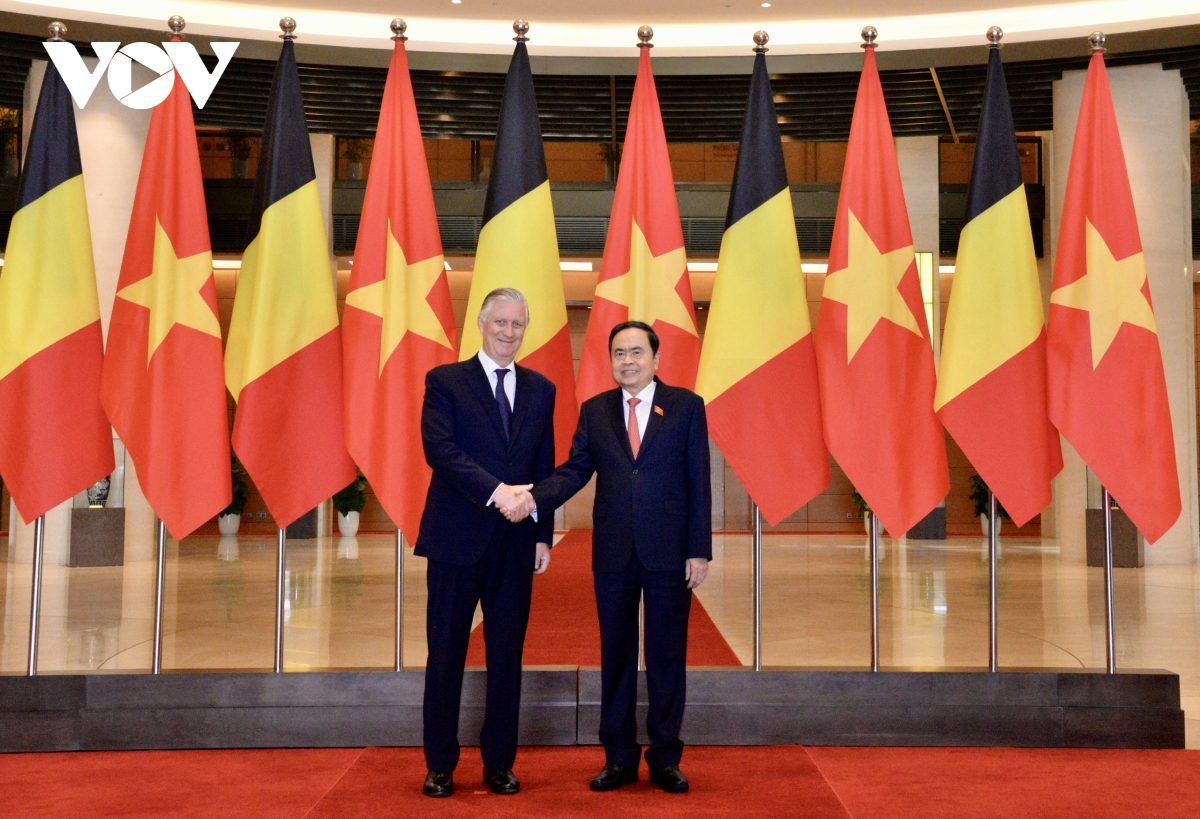 toan canh chuyen tham cap nha nuoc toi viet nam cua nha vua va hoang hau bi hinh anh 8