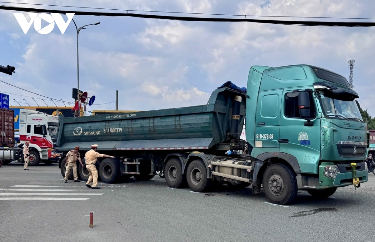 Tai nạn kinh hoàng trên Quốc lộ 51 khiến 2 người tử vong