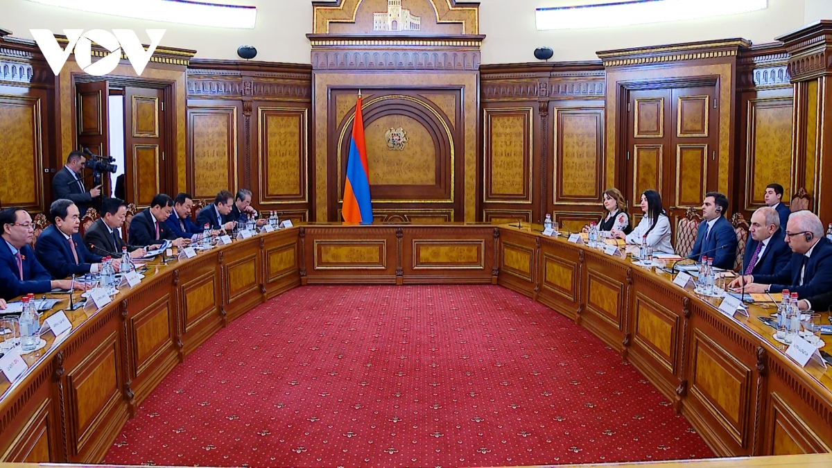 chủ tịch quốc hội trần thanh mẫn hội kiến thủ tướng armenia nikol pashinyan hình ảnh 3 chu tich quoc hoi tran thanh man hoi kien thu tuong armenia nikol pashinyan hinh anh 3
