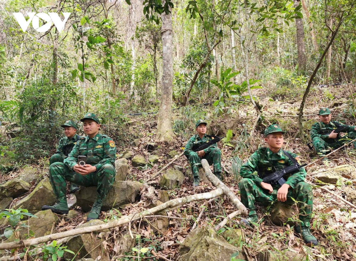 vov truyền tải nhanh chóng các nghị quyết của trung ương tới người dân tây bắc hình ảnh 4 vov truyen tai nhanh chong cac nghi quyet cua trung uong toi nguoi dan tay bac hinh anh 4