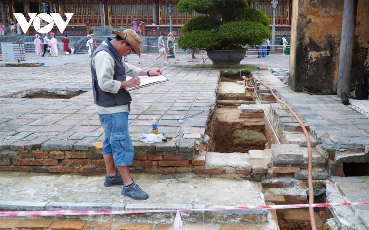 khai quật khảo cổ phục hồi di tích Đại cung môn hình ảnh 3 khai quat khao co phuc hoi di tich Dai cung mon hinh anh 3