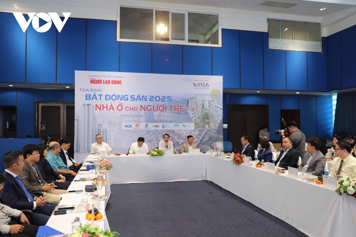 Chỉ ưu đãi vay mua nhà cho người trẻ dưới 35 tuổi là chưa đủ?