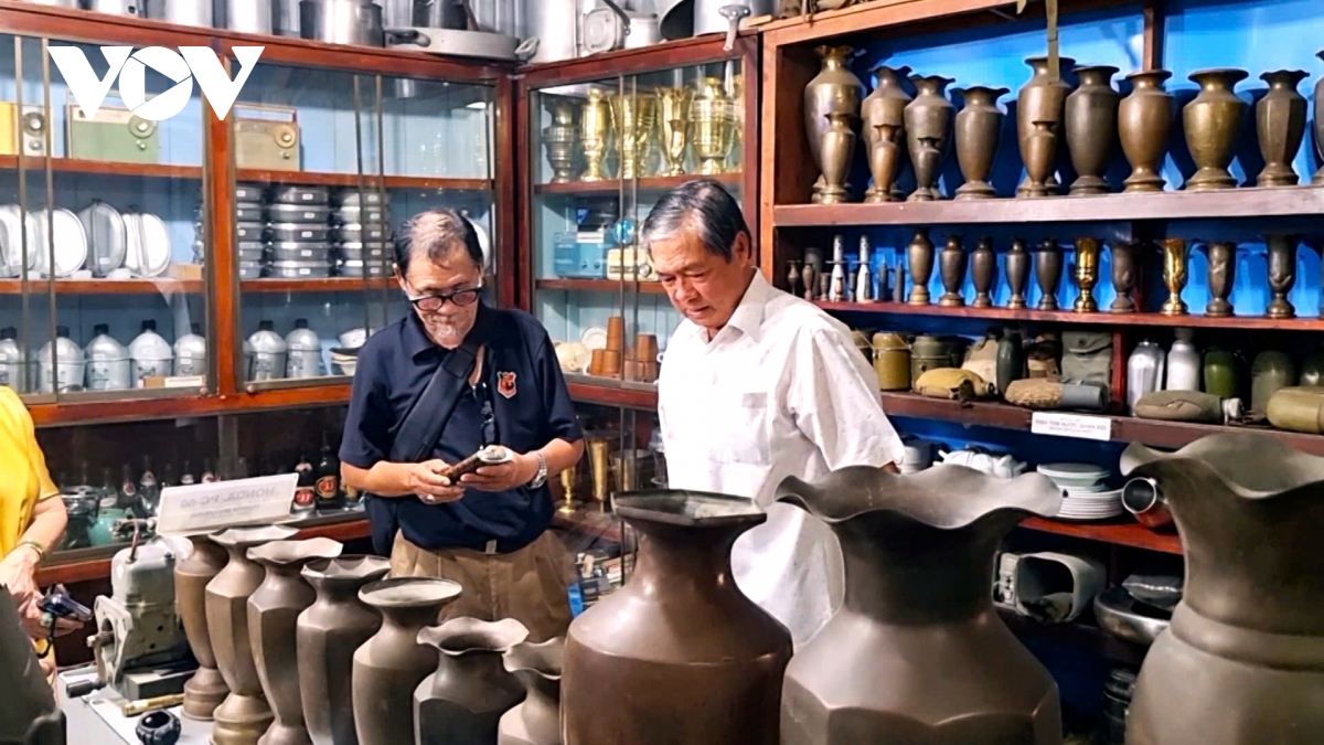 Ông lê lam Điền, người sưu tập những ký ức hình ảnh 1 Ong le lam Dien, nguoi suu tap nhung ky uc hinh anh 1