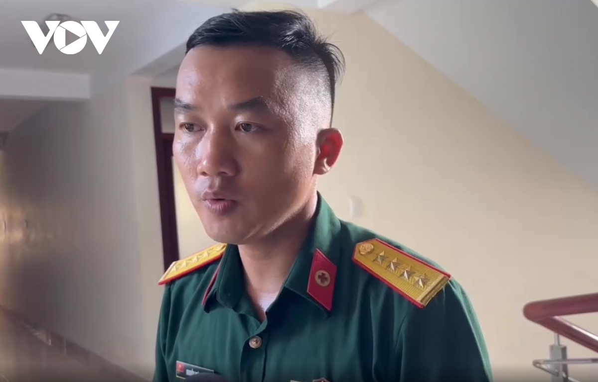 bệnh xá đảo trường sa cứu chữa thành công ngư dân bị máy xay đá cuốn nát bàn tay hình ảnh 2 benh xa dao truong sa cuu chua thanh cong ngu dan bi may xay da cuon nat ban tay hinh anh 2