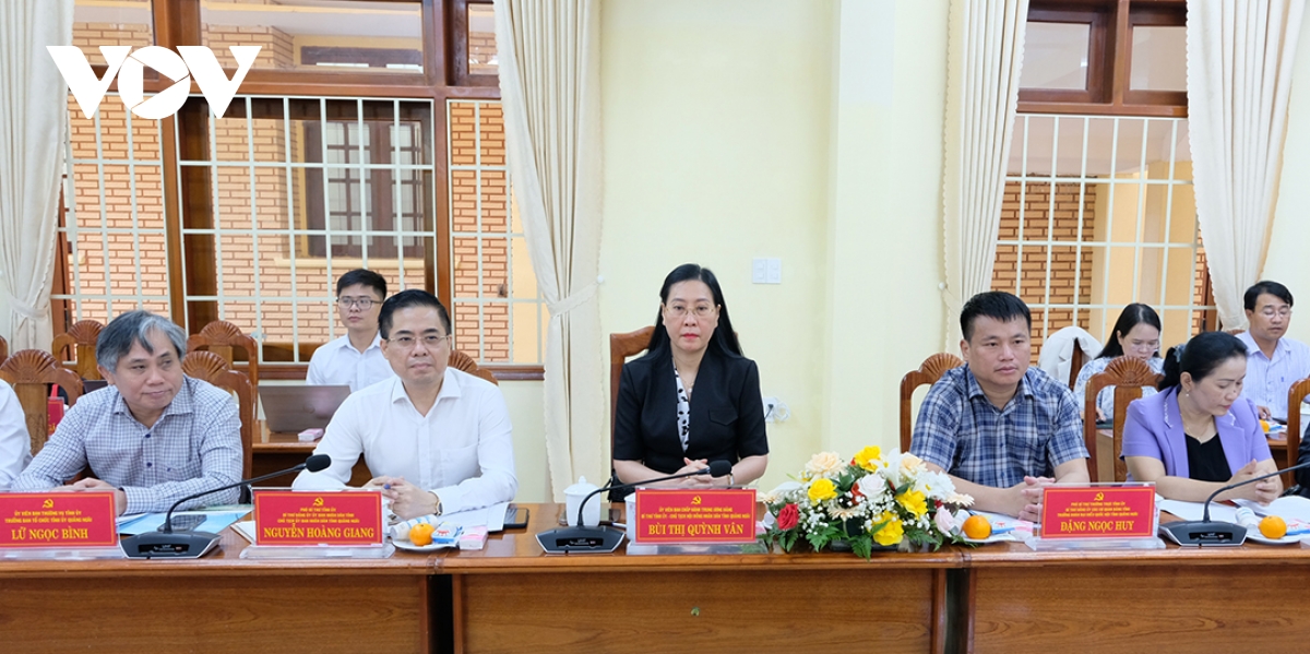 quảng ngãi chuẩn bị nơi ăn nghỉ, xe đưa đón cán bộ từ kon tum xuống làm việc hình ảnh 1 quang ngai chuan bi noi an nghi, xe dua don can bo tu kon tum xuong lam viec hinh anh 1