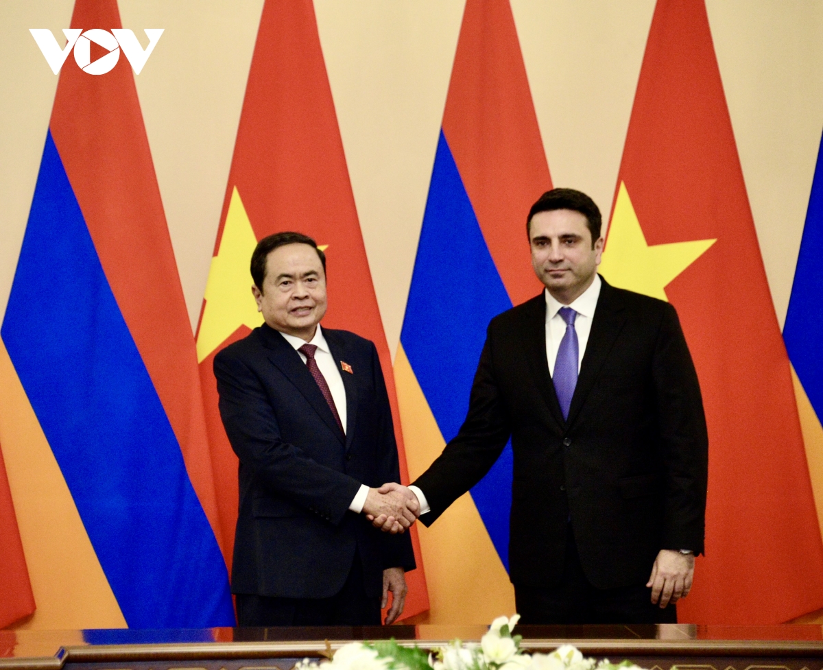 Chủ tịch Quốc hội Trần Thanh Mẫn hội đàm với Chủ tịch Quốc hội Armenia
