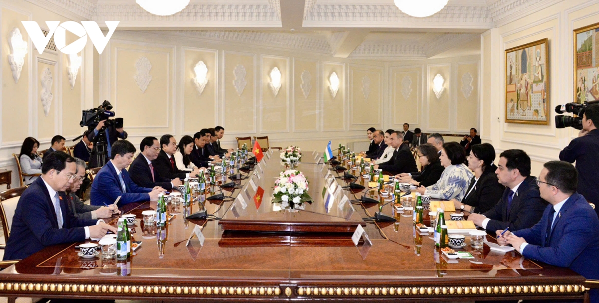 chủ tịch quốc hội trần thanh mẫn hội đàm chủ tịch hạ viện uzbekistan hình ảnh 2 chu tich quoc hoi tran thanh man hoi dam chu tich ha vien uzbekistan hinh anh 2