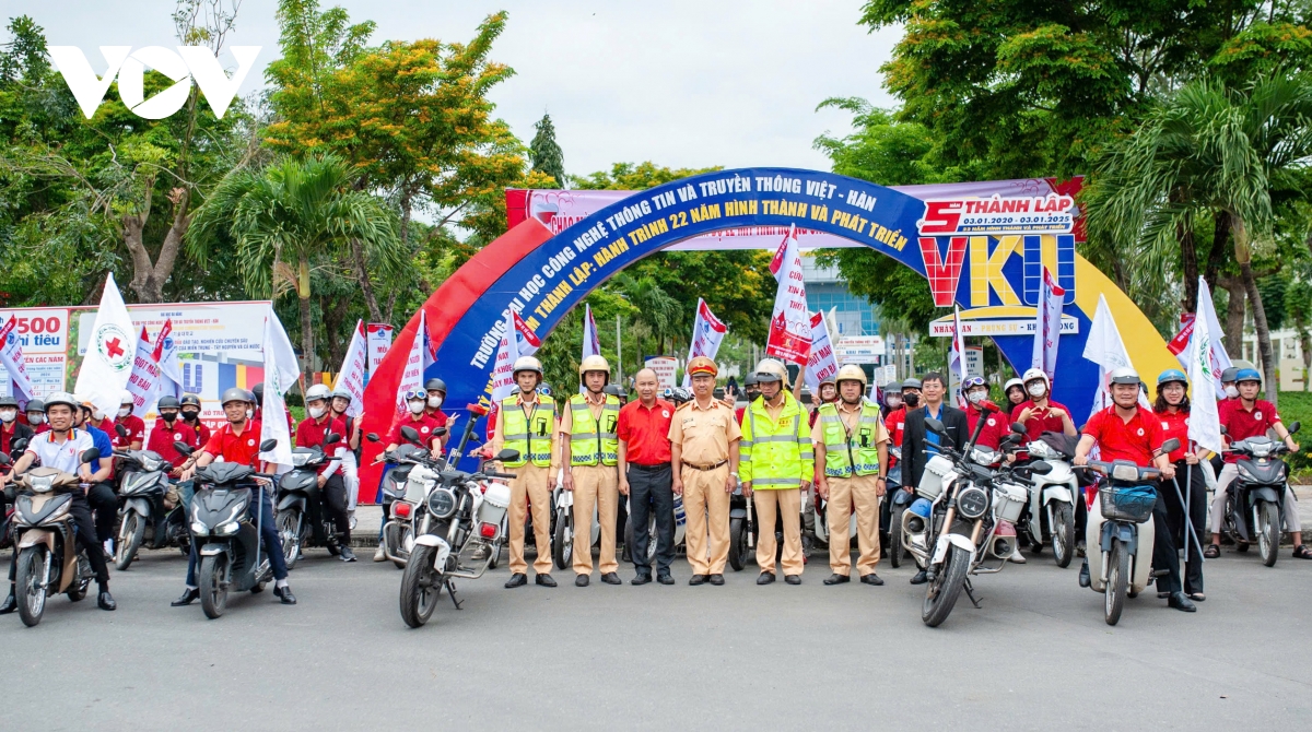 Đà nẵng hưởng ứng ngày toàn dân hiến máu tình nguyện hình ảnh 1 Da nang huong ung ngay toan dan hien mau tinh nguyen hinh anh 1