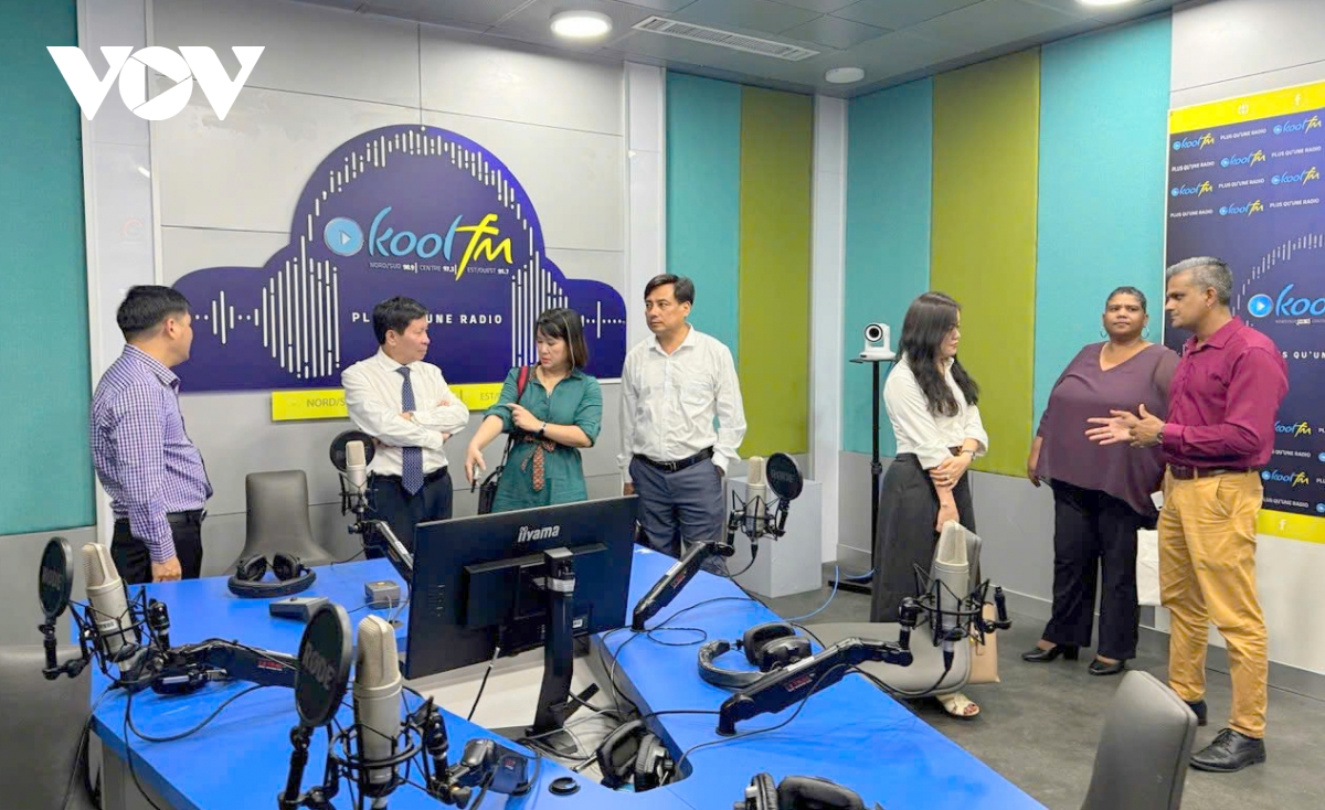thúc đẩy hợp tác thông tin, văn hóa du lịch giữa vov và Đài mbc hình ảnh 2 thuc day hop tac thong tin, van hoa du lich giua vov va Dai mbc hinh anh 2
