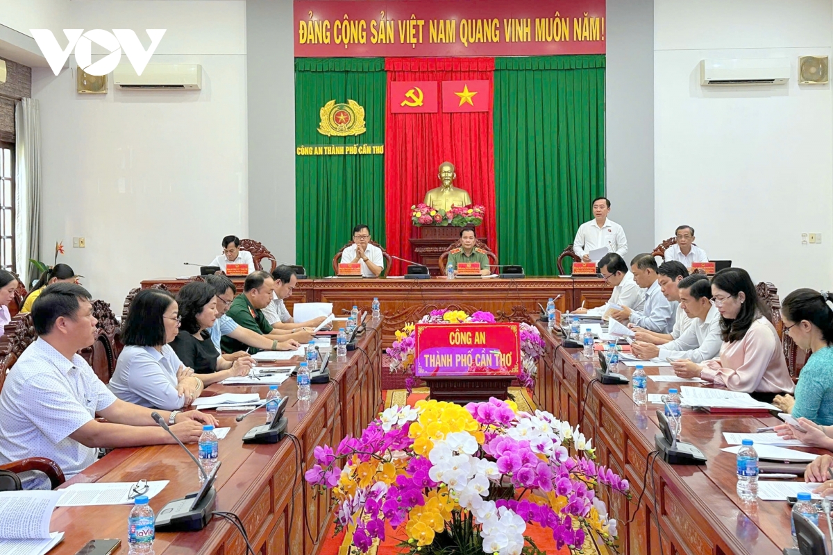 Cử tri Cần Thơ quan tâm đến việc bố trí cán bộ sau sắp xếp bộ máy