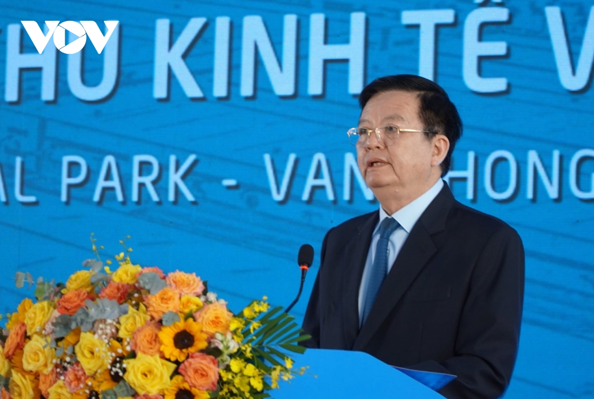 lễ động thổ dự án khu công nghiệp dốc Đá trắng, tỉnh khánh hòa hình ảnh 2 le dong tho du an khu cong nghiep doc Da trang, tinh khanh hoa hinh anh 2