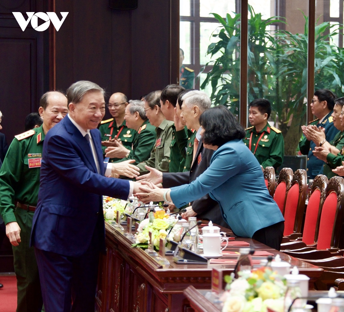Tổng Bí thư Tô Lâm gặp mặt các cựu cán bộ, thanh niên xung phong tại Hà Nội