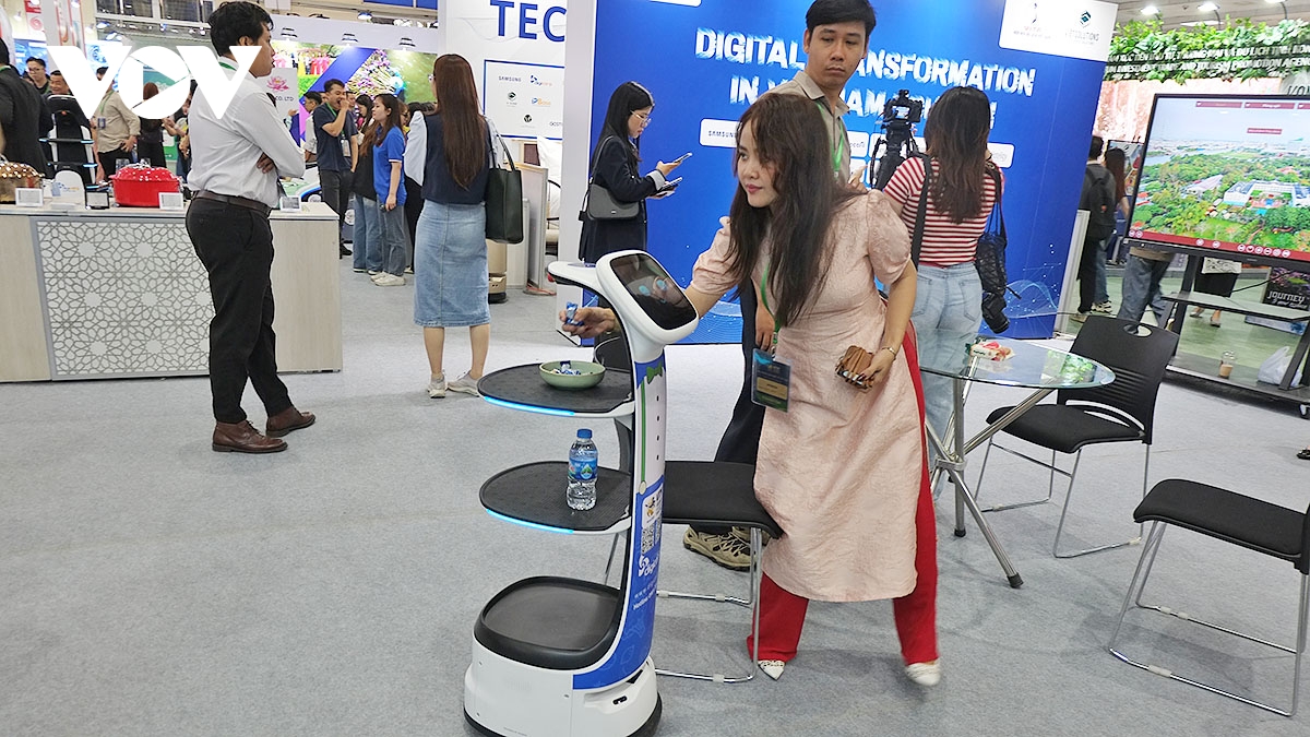 hàng loạt ứng dụng trí tuệ nhân tạo ai trong du lịch xuất hiện tại vitm hà nội 2025 hình ảnh 2 hang loat ung dung tri tue nhan tao ai trong du lich xuat hien tai vitm ha noi 2025 hinh anh 2